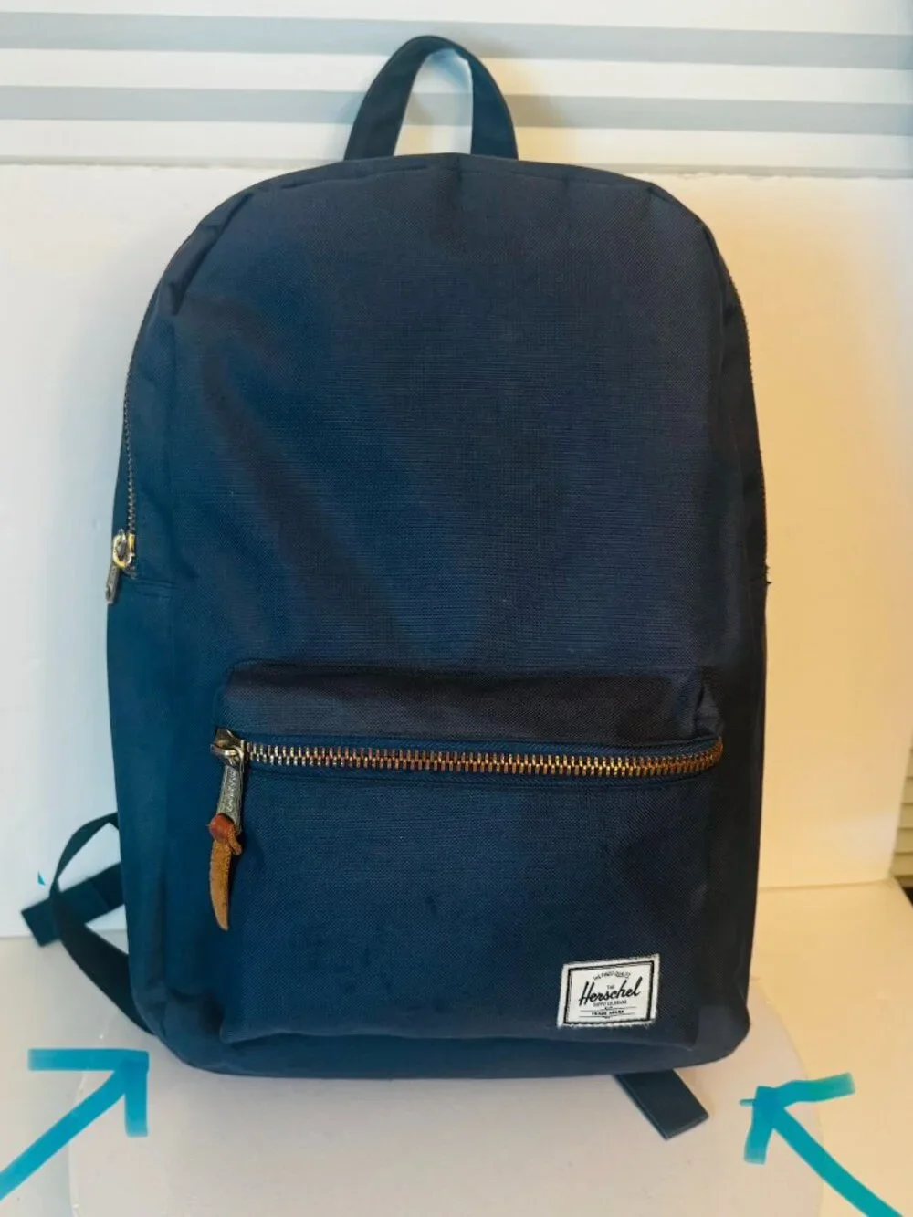 Herschel Supply Co. Settlement Backpack 23L Blue Classic Red White Striped inter